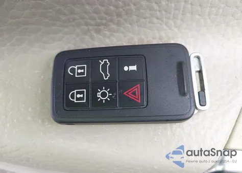 2012 Volvo Xc60 3.2/3.2 Platinum/3.2 Premier/3.2 Premier Plus z USA, uszkodzony, nr VIN YV4940DZ1C2316159